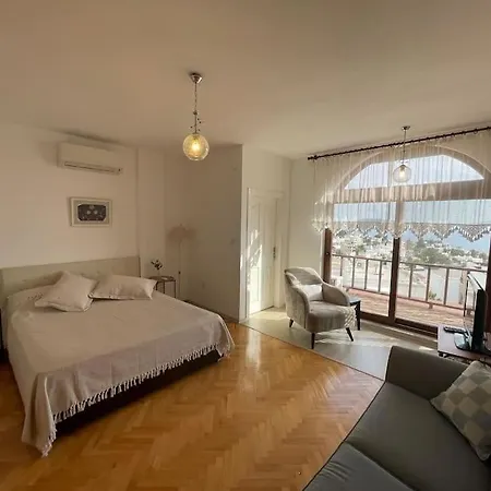 Dublex House With Castle, Sea & View 150 M2 Bodrum