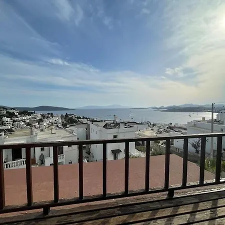 Dublex House With Castle, Sea & View 150 M2 *